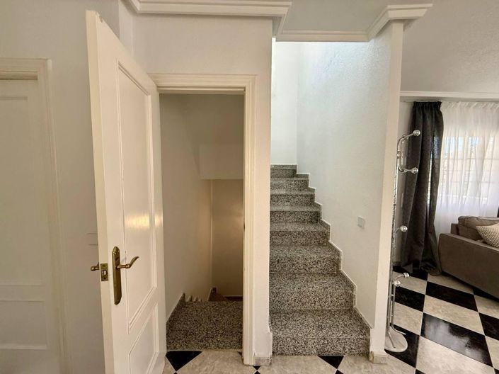 Image No.44-4 Bed Villa for sale