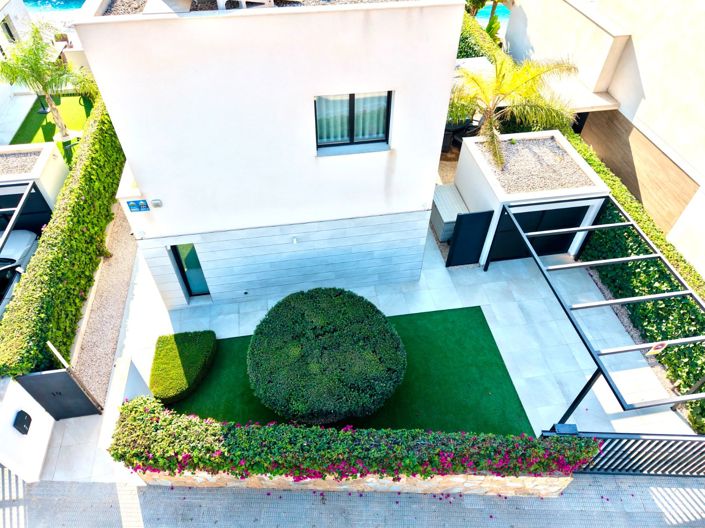 Image No.20-4 Bed Villa for sale