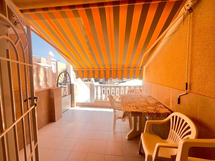 Image No.5-Bungalow de 2 chambres à vendre à Torrevieja
