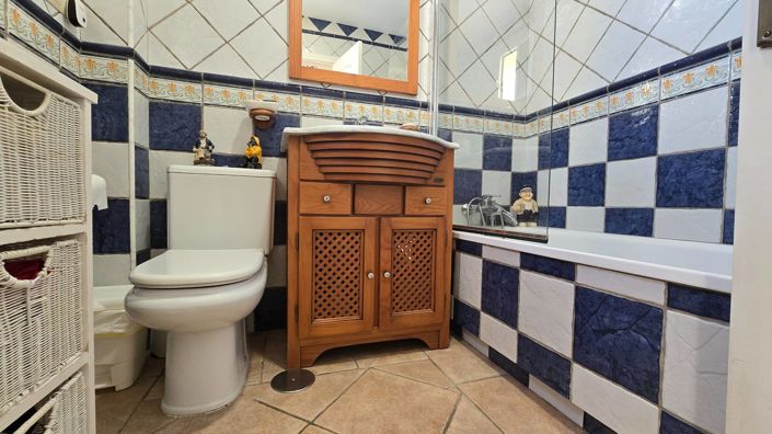 Image No.31-3 Bed House for sale