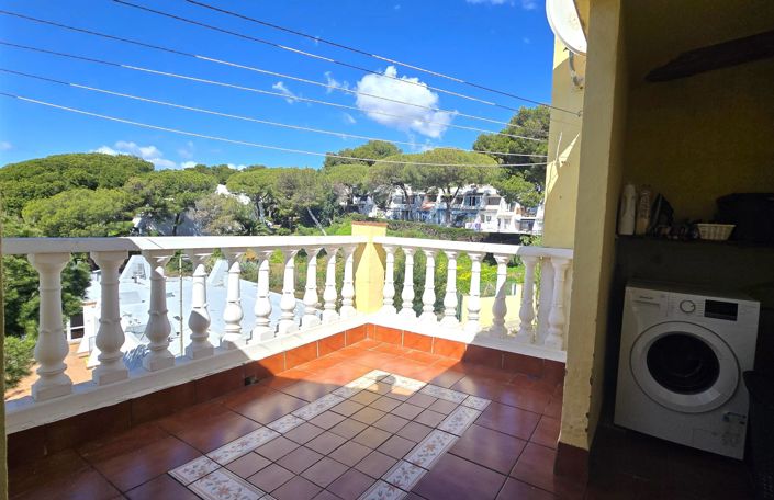 Image No.41-3 Bed House for sale