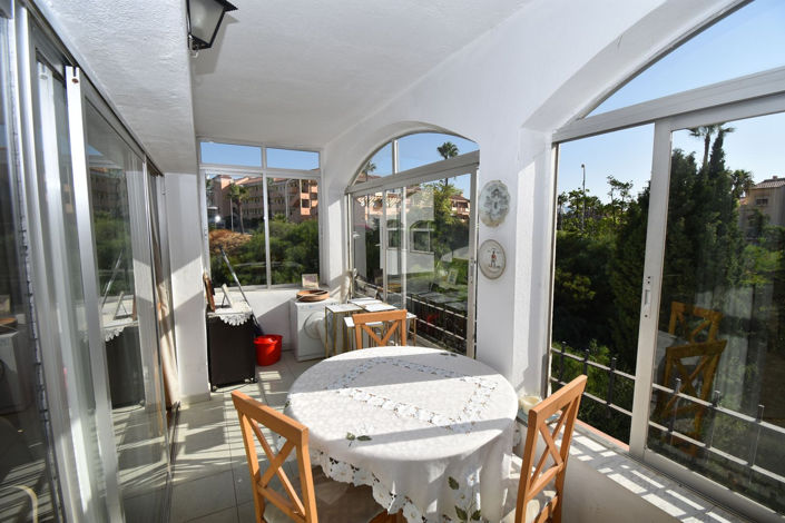 Image No.11-6 Bed House for sale