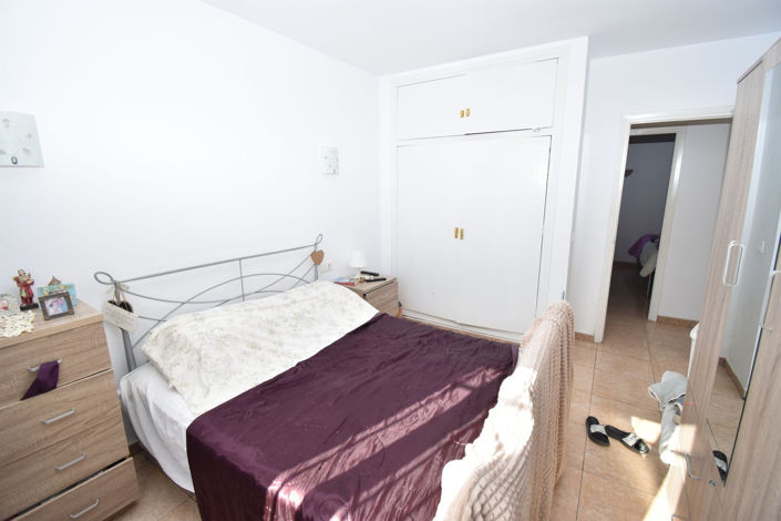 Image No.14-6 Bed House for sale