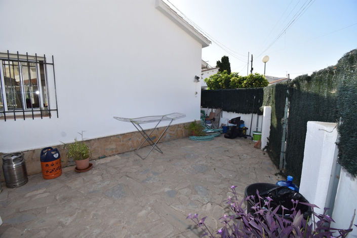 Image No.19-6 Bed House for sale