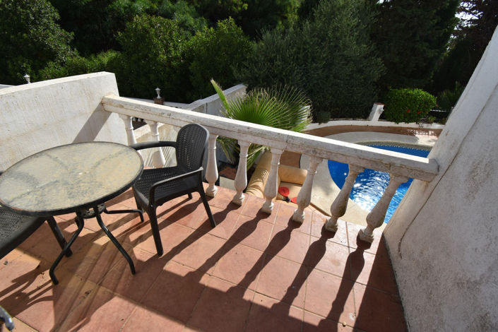 Image No.36-6 Bed House for sale