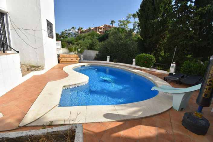 Image No.46-6 Bed House for sale