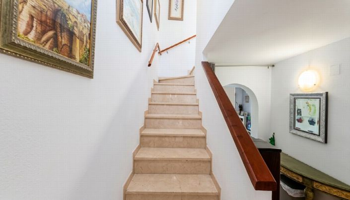 Image No.13-2 Bed Villa for sale
