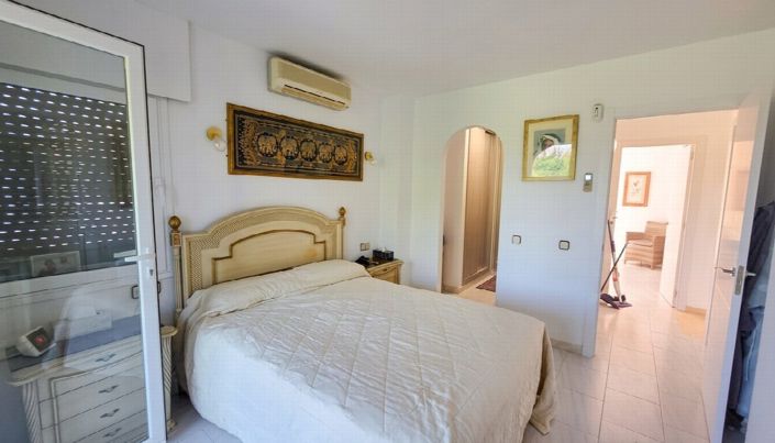 Image No.19-2 Bed Villa for sale