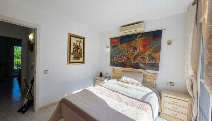 Image No.28-2 Bed Villa for sale