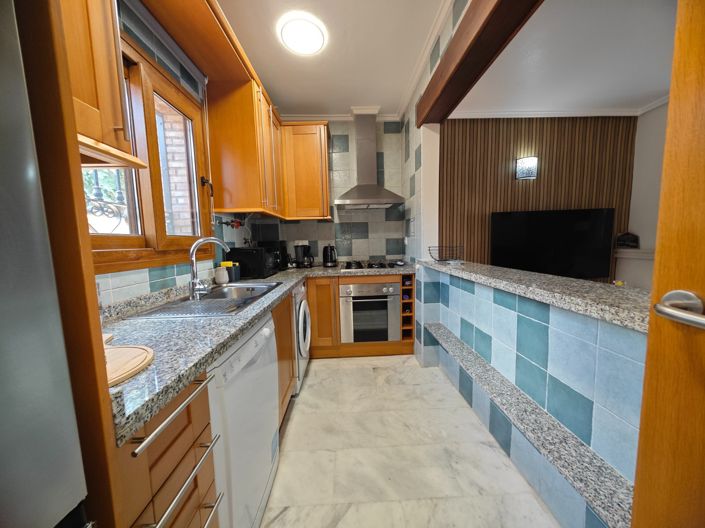 Image No.20-2 Bed Apartment for sale