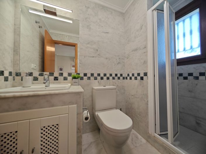 Image No.34-2 Bed Apartment for sale