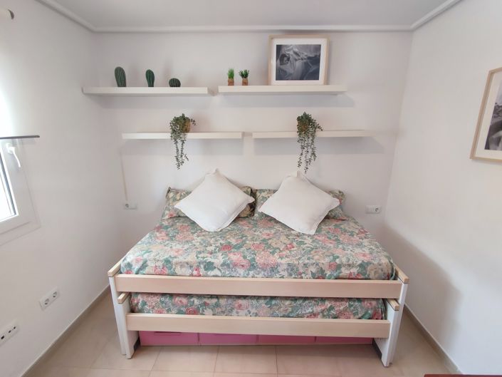 Image No.22-2 Bed Apartment for sale