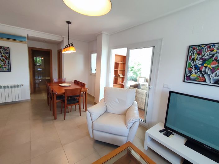 Image No.8-2 Bed Apartment for sale