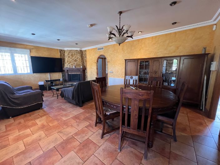 Image No.17-6 Bed Villa for sale