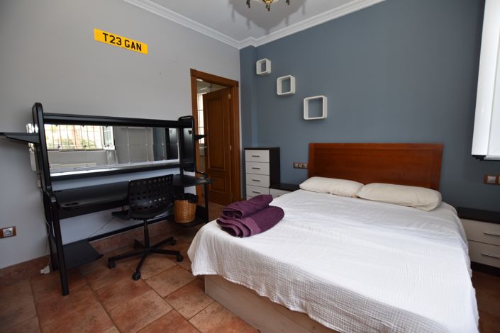 Image No.25-6 Bed Villa for sale