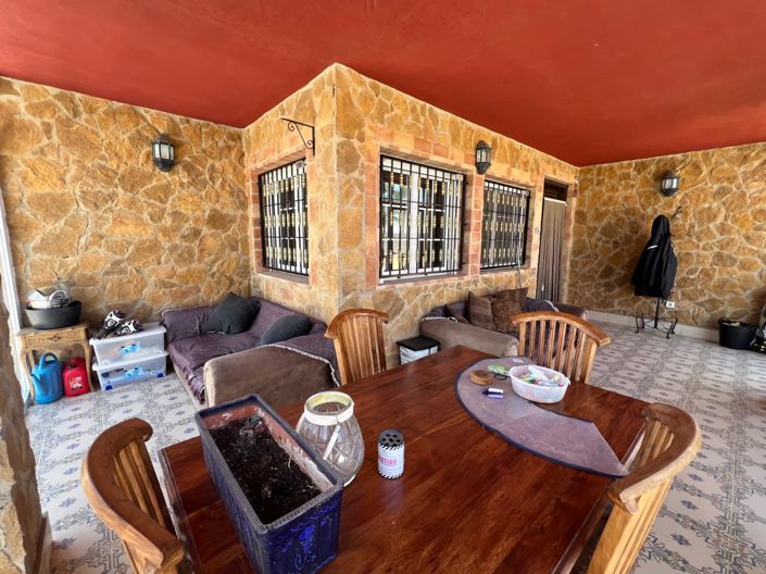 Image No.19-6 Bed Villa for sale
