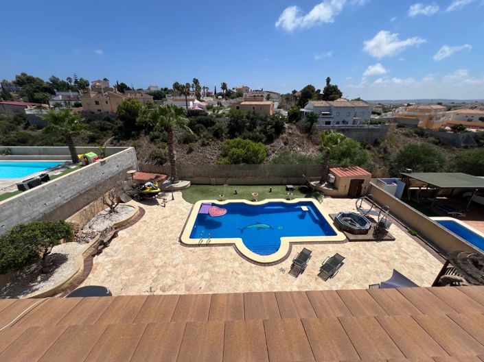 Image No.43-6 Bed Villa for sale