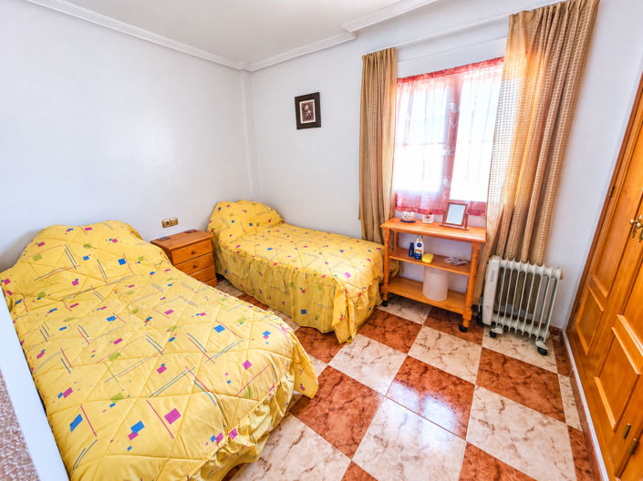 Image No.21-2 Bed Apartment for sale