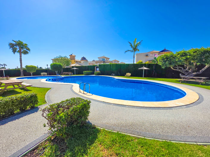 Image No.23-Appartement de 2 chambres à vendre à Cabo Roig