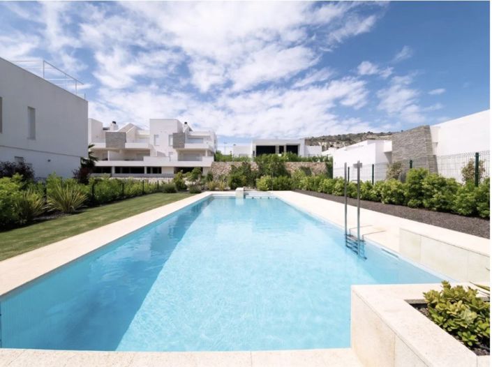 Image No.10-2 Bed Apartment for sale