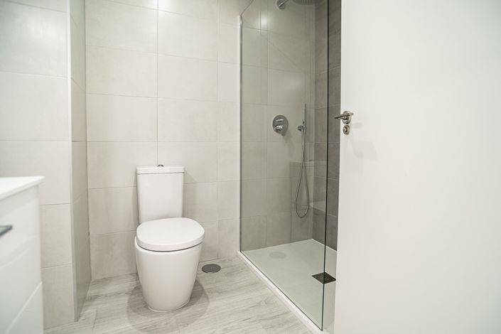 Image No.18-3 Bed Apartment for sale