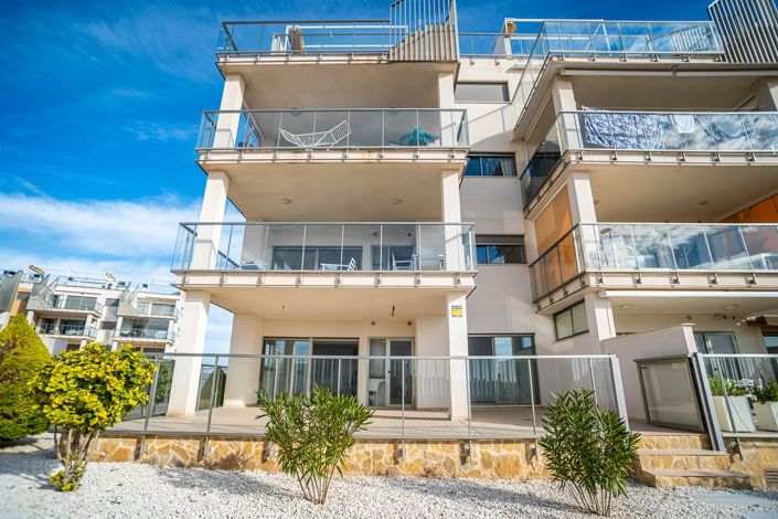 Image No.25-3 Bed Apartment for sale