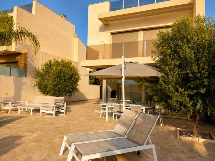 Image No.4-Villa de 3 chambres à vendre à San Miguel de Salinas