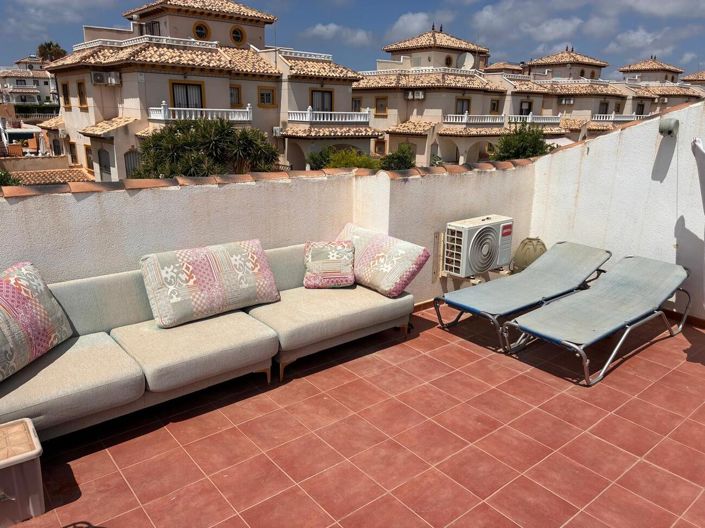 Image No.7-2 Bed House for sale