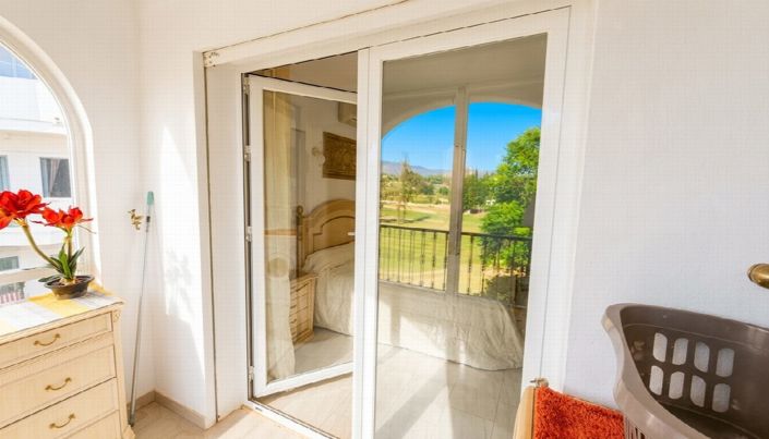 Image No.20-2 Bed House for sale