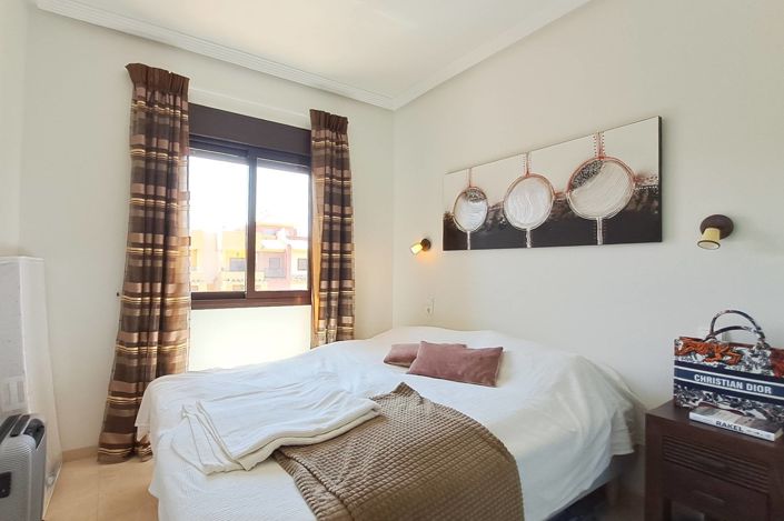Image No.15-2 Bed Apartment for sale
