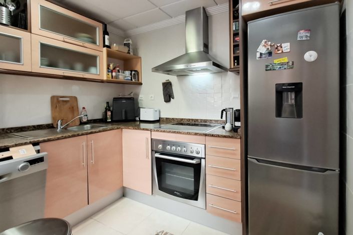 Image No.9-2 Bed Apartment for sale