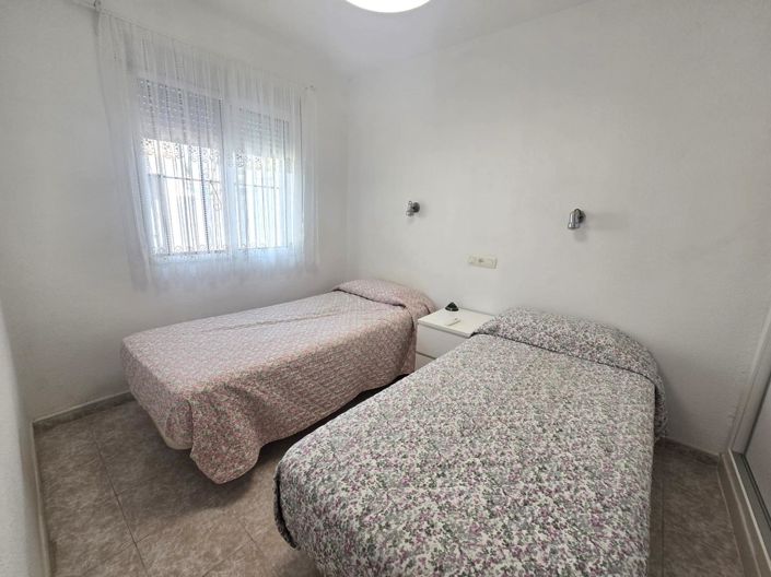 Image No.21-3 Bed Townhouse for sale