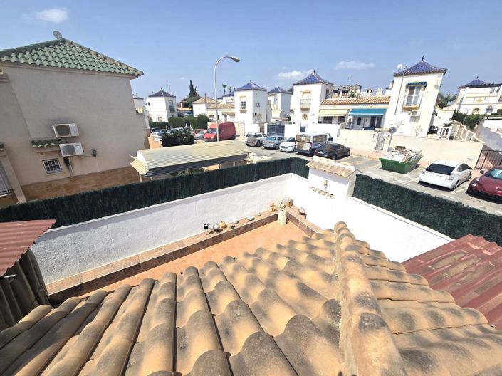 Image No.37-3 Bed Townhouse for sale