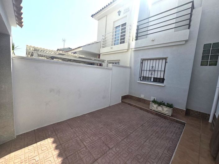 Image No.39-3 Bed Townhouse for sale