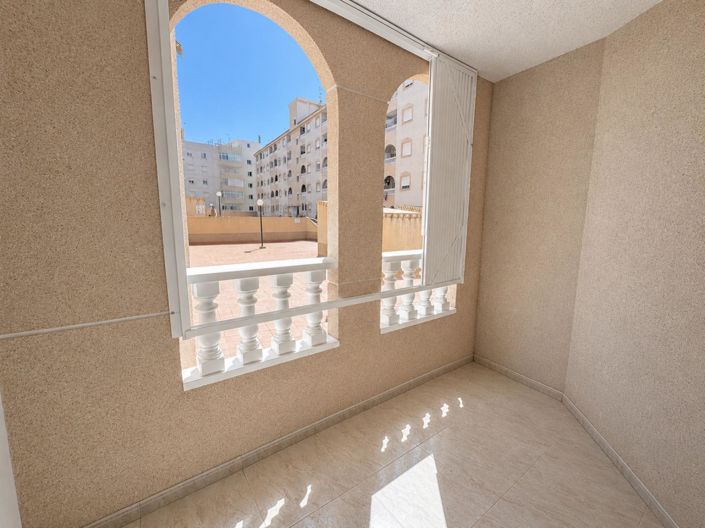Image No.9-Appartement de 2 chambres à vendre à Torrevieja