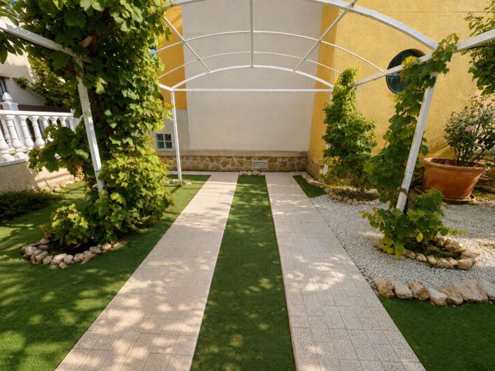 Image No.15-2 Bed Bungalow for sale