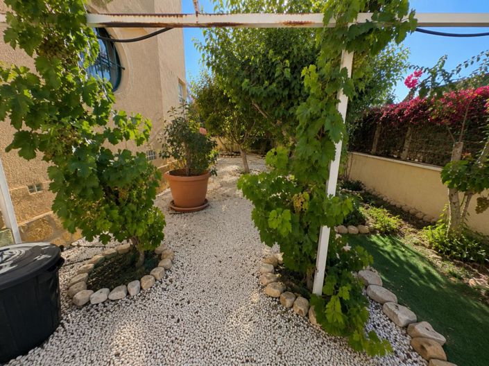 Image No.16-2 Bed Bungalow for sale