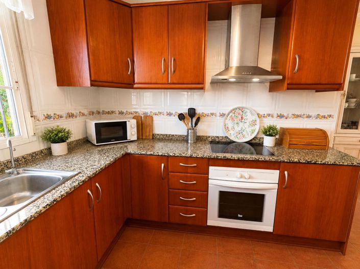 Image No.7-2 Bed Bungalow for sale