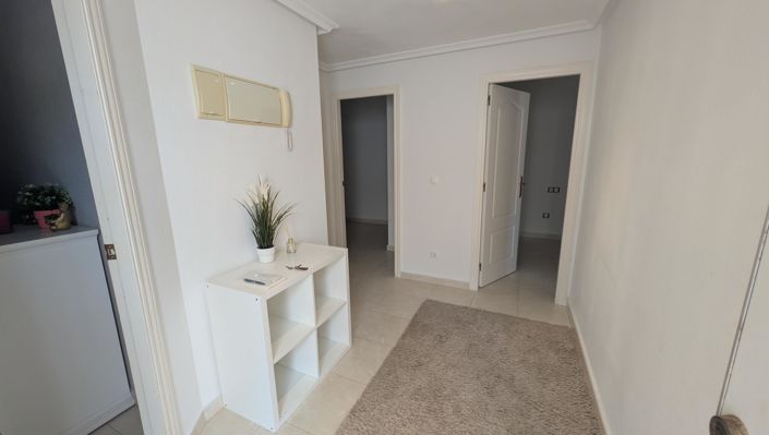 Image No.3-5 Bed Villa for sale