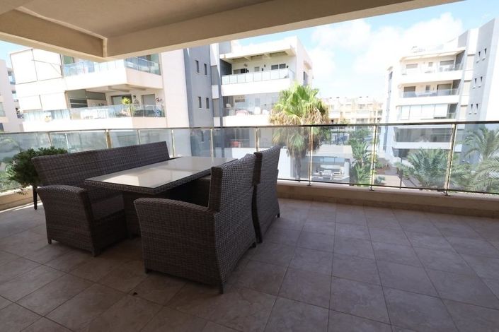 Image No.14-2 Bed Apartment for sale