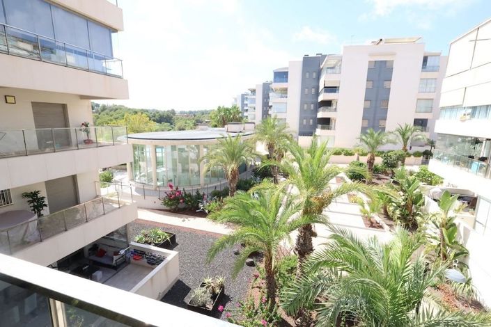 Image No.17-2 Bed Apartment for sale