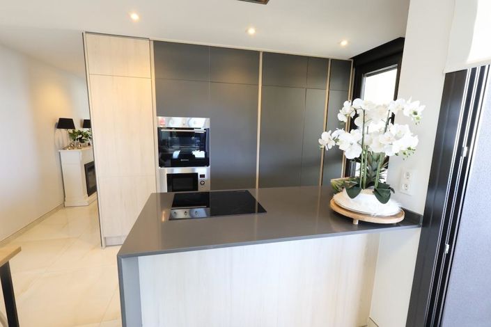 Image No.4-3 Bed Apartment for sale