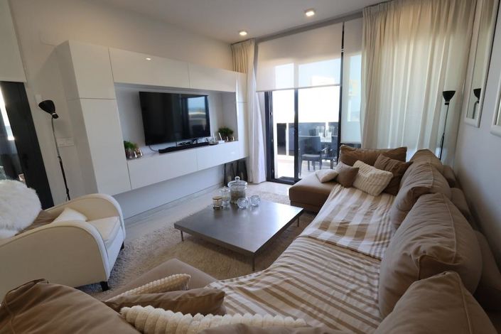 Image No.7-3 Bed Apartment for sale