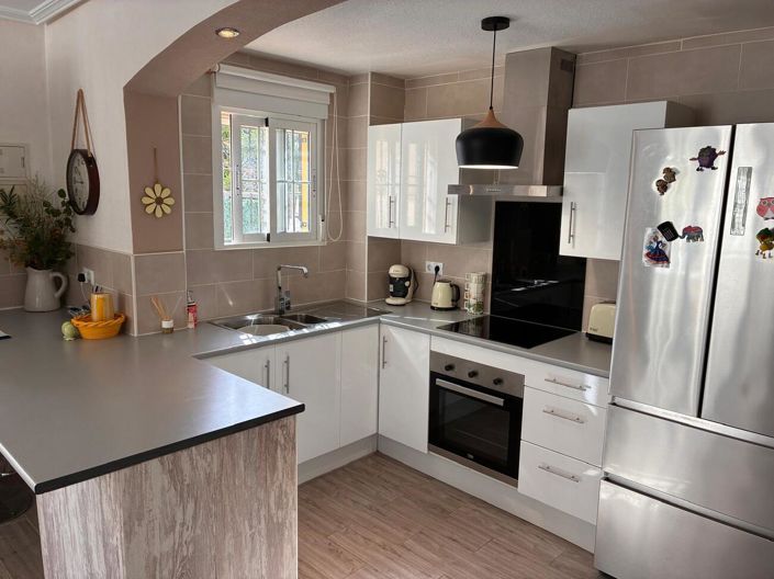Image No.22-2 Bed Property for sale