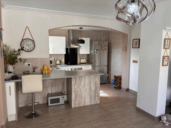 Image No.23-2 Bed Property for sale