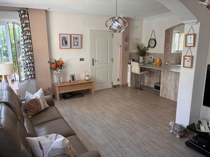 Image No.28-2 Bed Property for sale