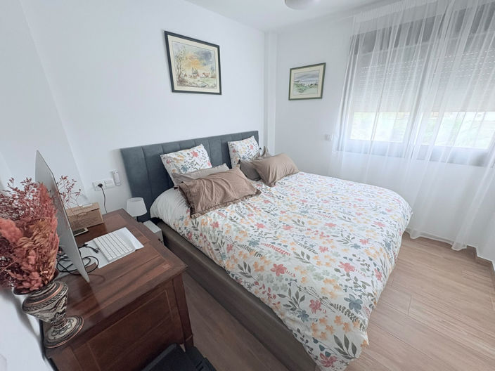 Image No.15-2 Bed Apartment for sale