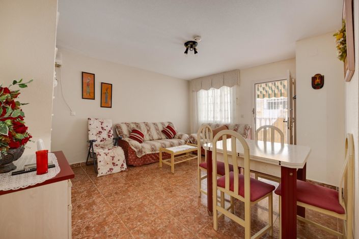 Image No.7-3 Bed Villa for sale