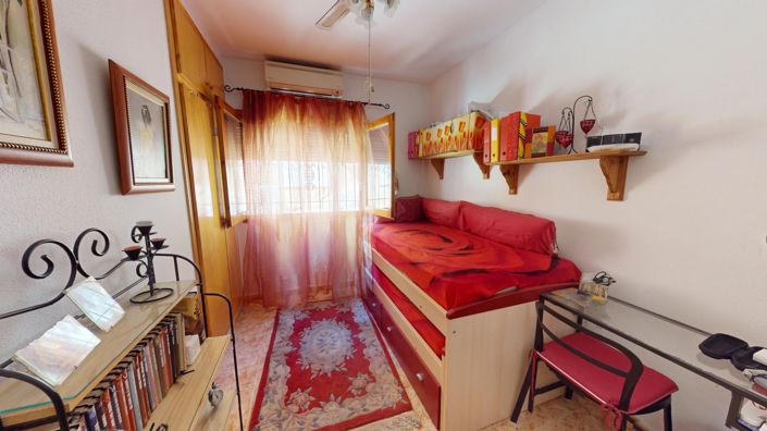 Image No.20-3 Bed Townhouse for sale