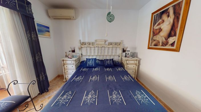 Image No.27-3 Bed Townhouse for sale